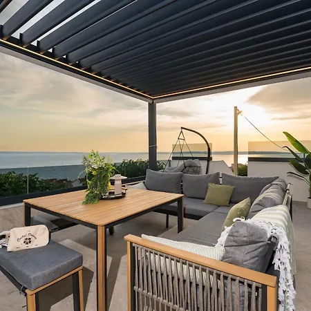 Apartman Vista Azura - Sea View & Private Jacuzzi *