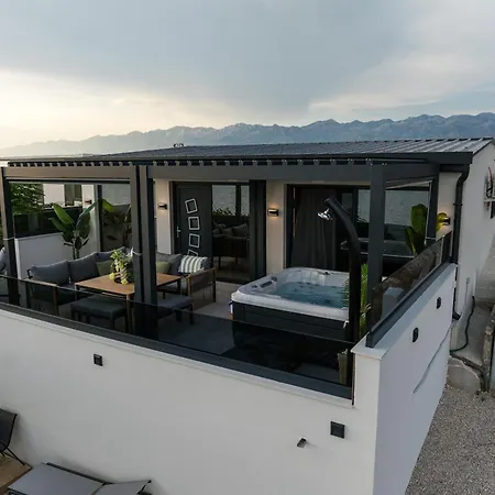 Vista Azura - Sea View & Private Jacuzzi Rtina