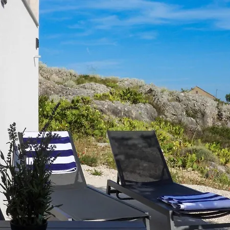 Apartman Vista Azura - Sea View & Private Jacuzzi *